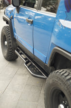 Load image into Gallery viewer, FJ Cruiser Modified DO style side step off-road pedals
